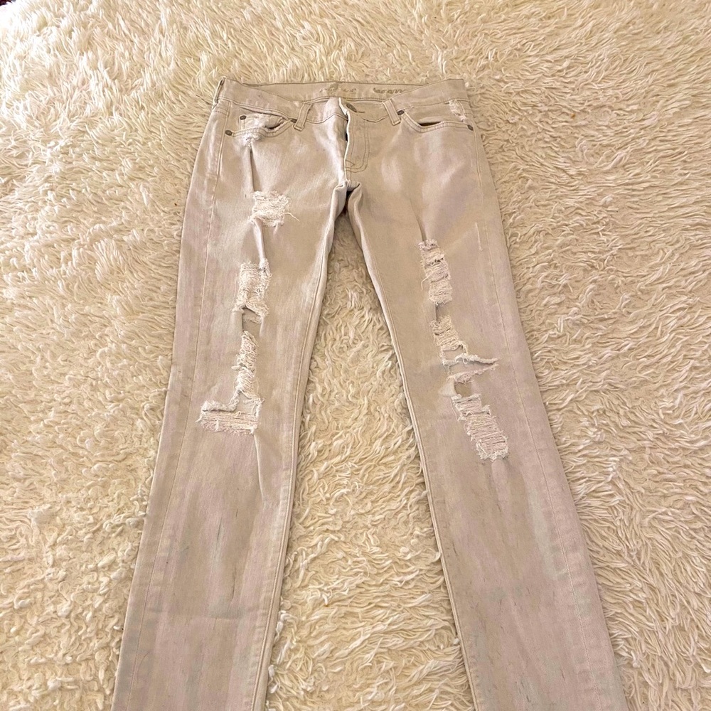 7 for All Mankind